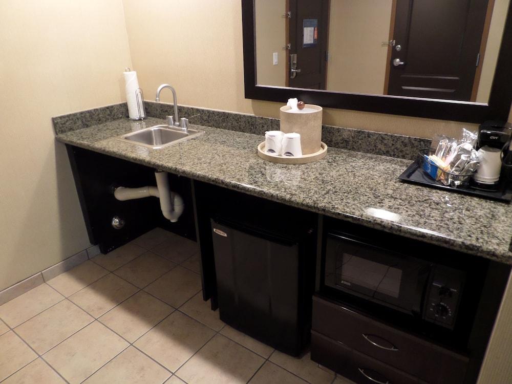 Hampton Inn And Suites Bakersfield / Highway 58 Kültér fotó