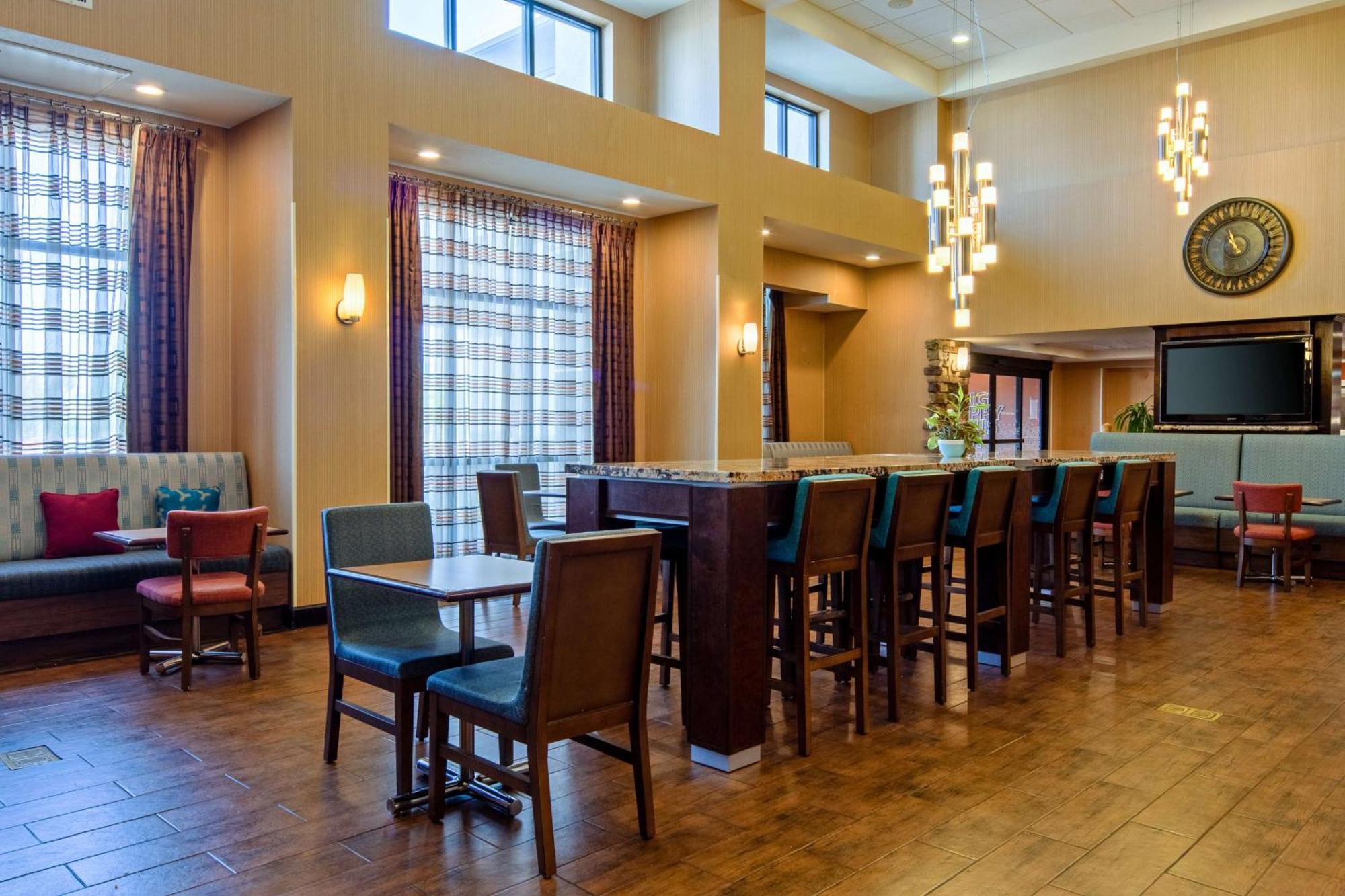 Hampton Inn And Suites Bakersfield / Highway 58 Kültér fotó